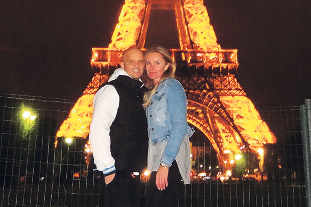 Boban Rajović iznenadio suprugu vikendom u Parizu!