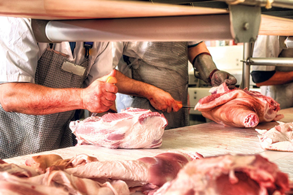 OMASTIO BRK: Radnik ukrao 115 tona mesa iz fabrike i prodavao ga u Sloveniji!