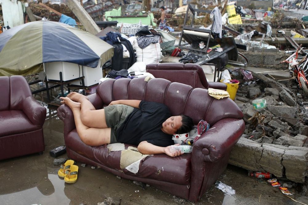 SUPERTAJFUN: Na Filipinima proglašeno stanje nacionalne katastrofe