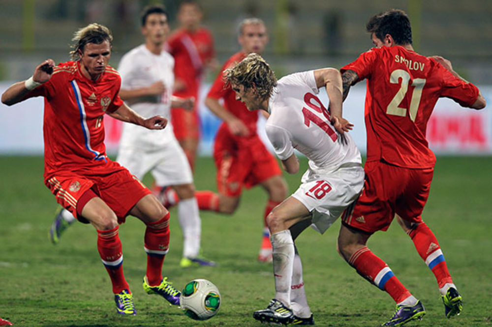 BRATSKI REMI U DUBAIJU: Srbija i Rusija igrale 1:1!