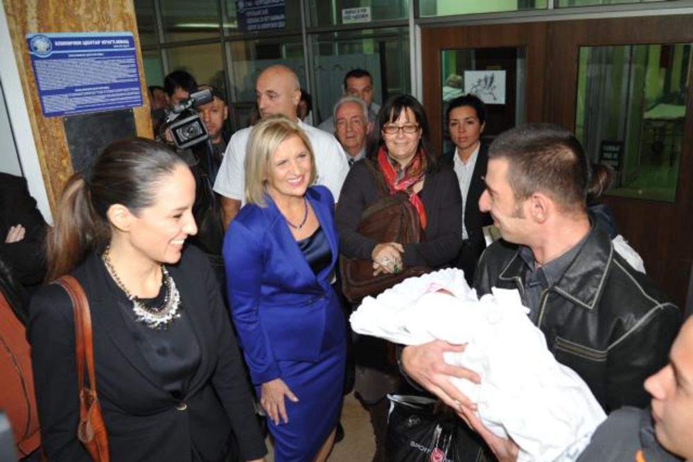 Fondacija "Dragica Nikolić" pomaže obnovu porodilišta