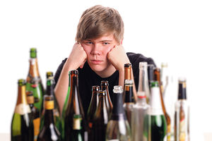 U Srbiji je sve više tinejdžera alkoholičara