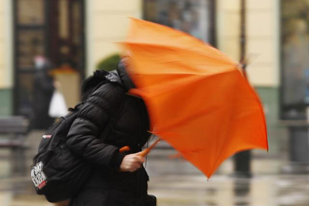 NIGDE BEZ KIŠOBRANA: Pljuštaće kiša do vikenda!