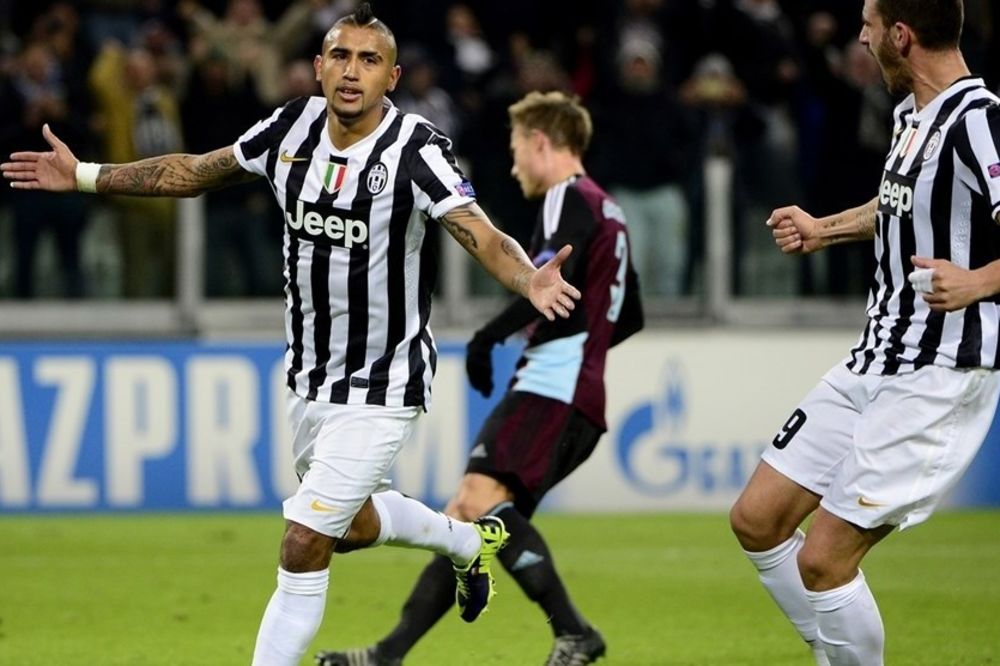 Petarda Junajteda, slavila i Benfika, het - trik Vidala za spas Juventusa