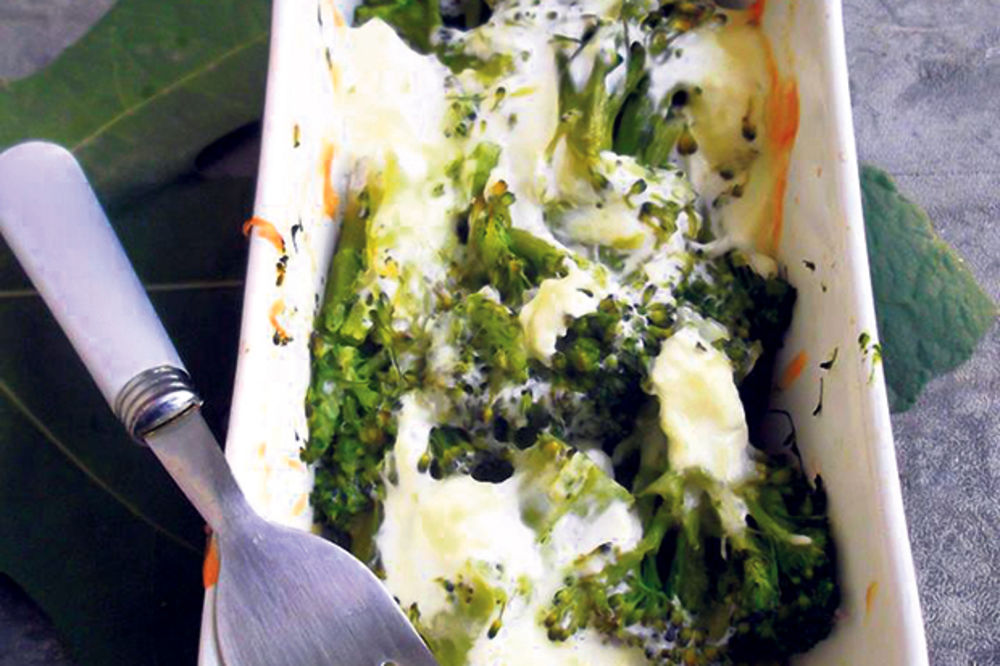 Topla salata od brokolija s mileramom