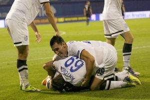 PETARDA BILIMA: Dinamo ponizio Hajduk - 5:0 na Maksimiru