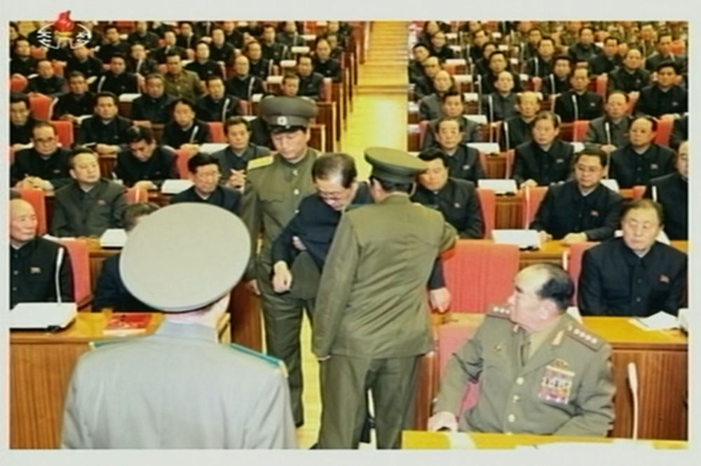 (NE)VOLJENI TEČA: Pogledajte kako su ga izbacili, po naredbi Kim Džong-Una!