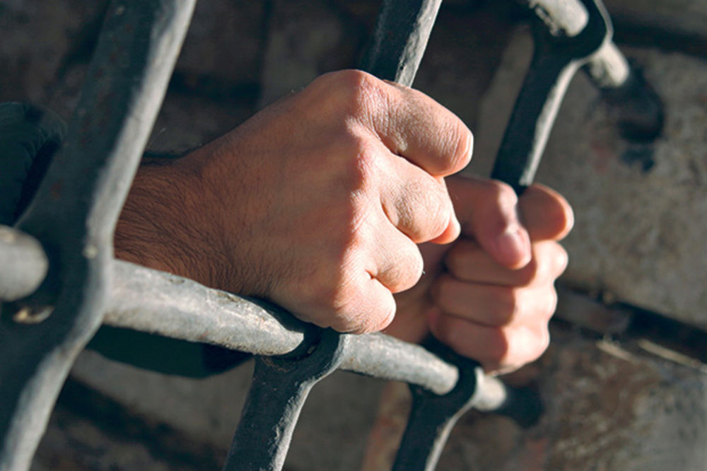 CRNILO: Biraju zatvor umesto kazne od 5.000 dinara