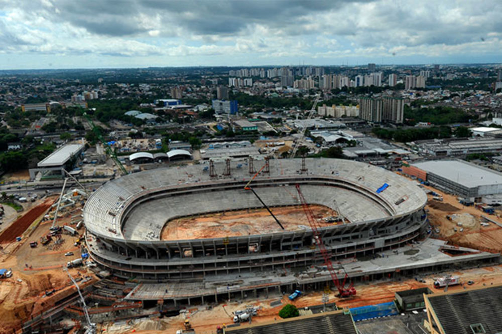 NOVA TRAGEDIJA: Poginuo radnik na izgradnji stadiona u Brazilu