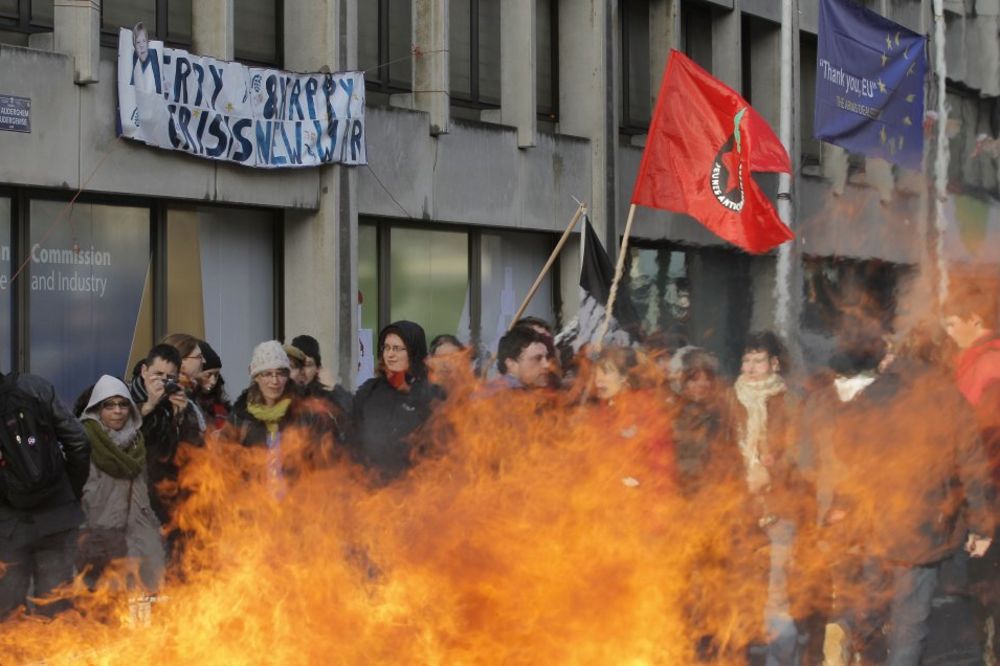 PROTESTI U BRISELU: Blokiran put do zgrade EU
