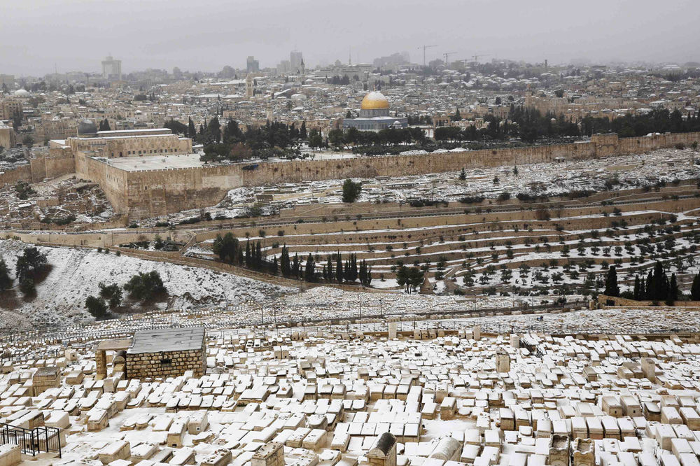 MESIJA STIŽE IZ PUSTINJE: Grobno mesto u Jerusalimu košta milion dolara!