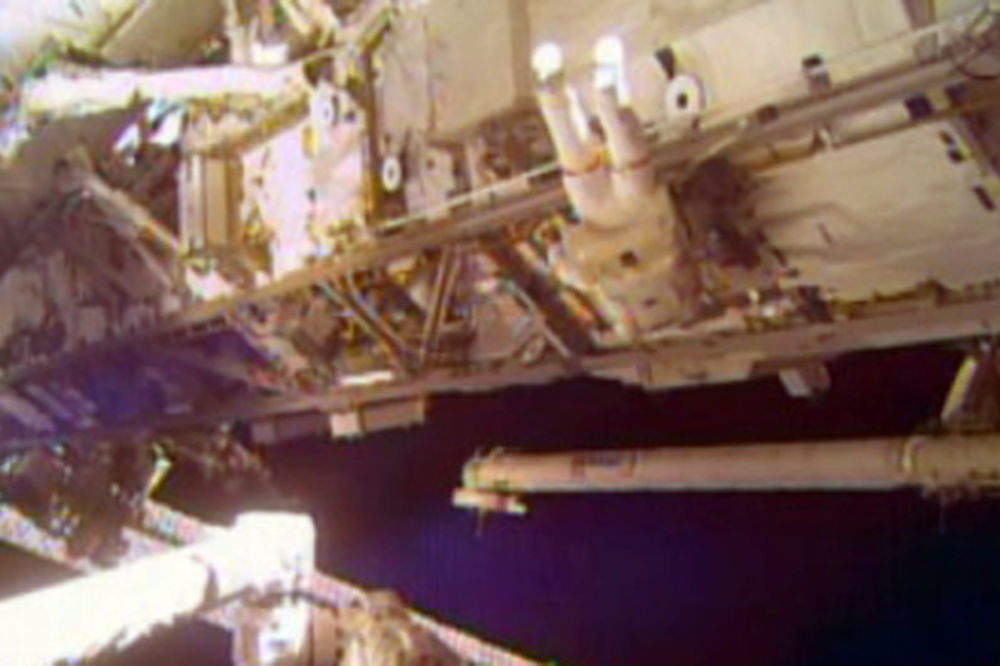 PRATITE UŽIVO: Astronauti popravljaju kvar na Međunarodnoj svemirskoj stanici!