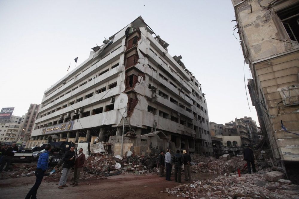 EKSPLOZIJA U EGIPTU: Automobil-bomba ubio 14 ljudi i razrušio pola grada