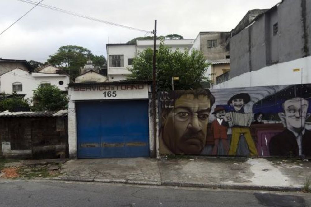 FENOMENALNO: Grafit iz filma Ko to tamo peva u Sao Paolu!
