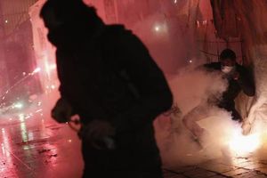 DOLE ERDOGAN: Policija rasterala hiljade demnostranata u Istanbulu i Ankari