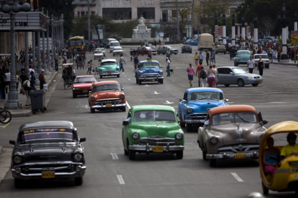 SANJAJTE O TOME: Na Kubi slobodna prodaja automobila po astronomskim cenama