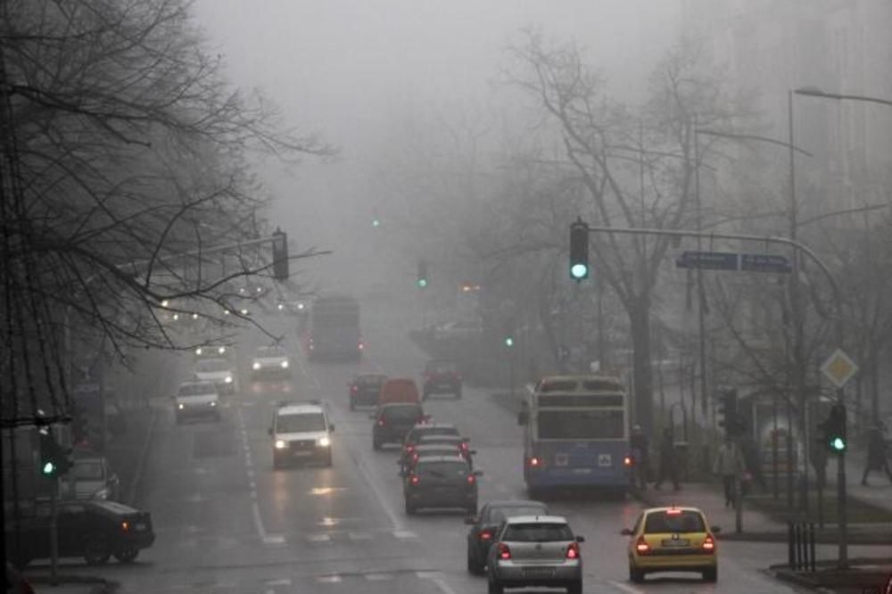 VOZAČI, OPREZ: Gusta magla noćas na Obilaznici oko Beograda