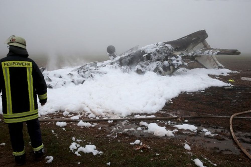NEMA PREŽIVELIH: Srušio se mali avion kod Trira