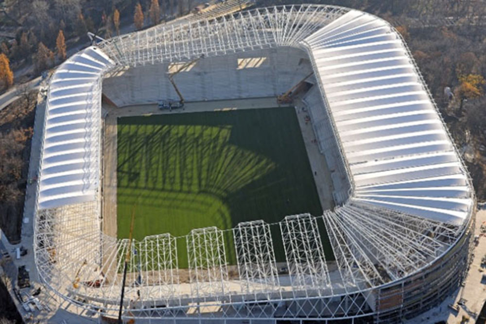 POGLEDAJTE: Mađarski prvoligaš izgradio stadion za 15 mesci
