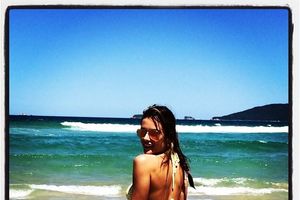 Alesandra Ambrozio počastila fanove seksi fotografijom