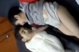 TUGA DO NEBA: Oproštaj dečaka iz Sirije od ubijenog brata