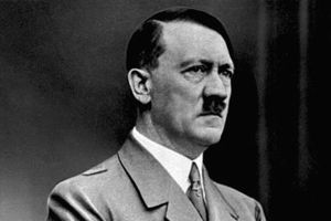 Hitler bombardovao kuću svog polubrata!