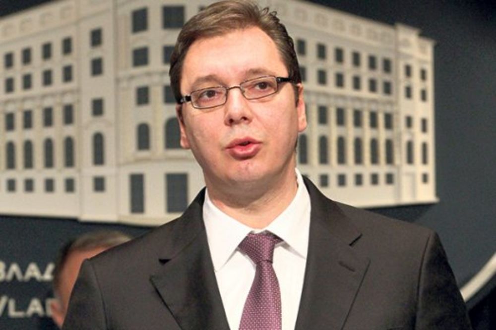 HVALOSPEV NEMACA: Aleksandar Vučić hoće da reformiše Srbiju iz temelja