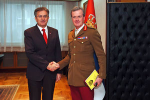 Ministar odbrane Rodić razgovarao sa zamenikom komandanta Savezničke komande NATO!