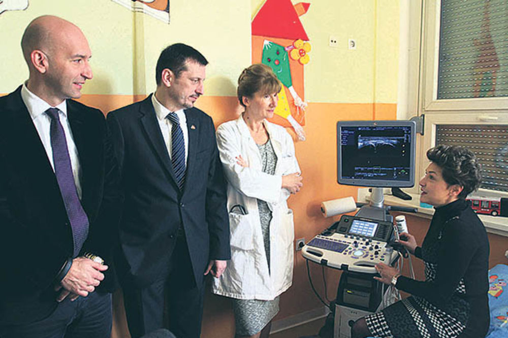 KC Niš dobio novi ultrazvuk namenjen najmlađim pacijentima
