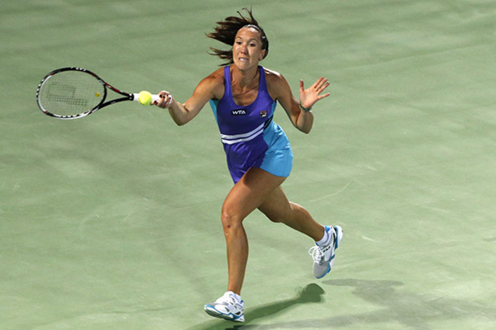 JELENA NEMOĆNA PROTIV NAJBOLJE: Serena lako do polufinala u Dubaiju