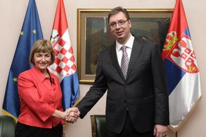 Vučić sa Pusićevom: Ostaju tužbe Srbije i Hrvatske!