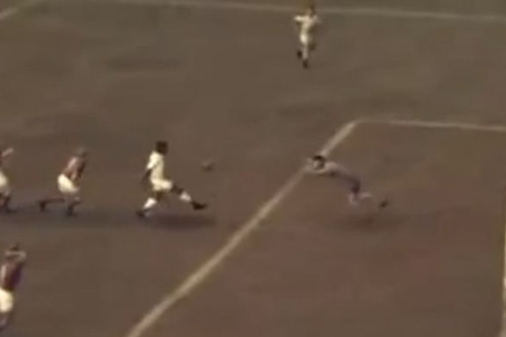 SEĆANJE: Pogledajte kompjutersku animaciju jednog od najlepših Peleovih golova