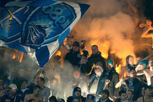 LOV NA NEMCE: Navijači Zenita napadaju fanove Borusije širom Sankt Petersburga