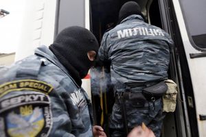 RAZBIJAČI PROTESTA: Raspuštene omražene specijalne policijske snage u Ukrajini