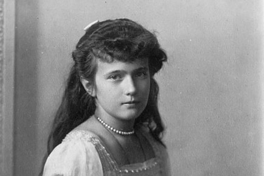 RUSKI ISTORIČAR TVRDI: Anastasija Romanov preživela streljanje!