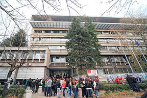 ŠIRI SE BUNT: Studenti FPN blokirali fakultet