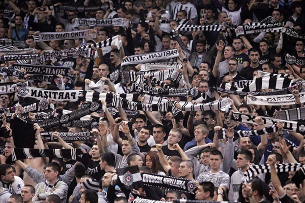 NAVIJAČI PRAZNE KASU: Partizan plaća 13.000 evra kazne