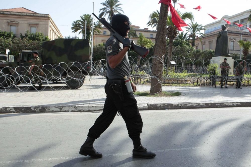 Vanredno stanje u Tunisu ukinuto posle 3 godine!