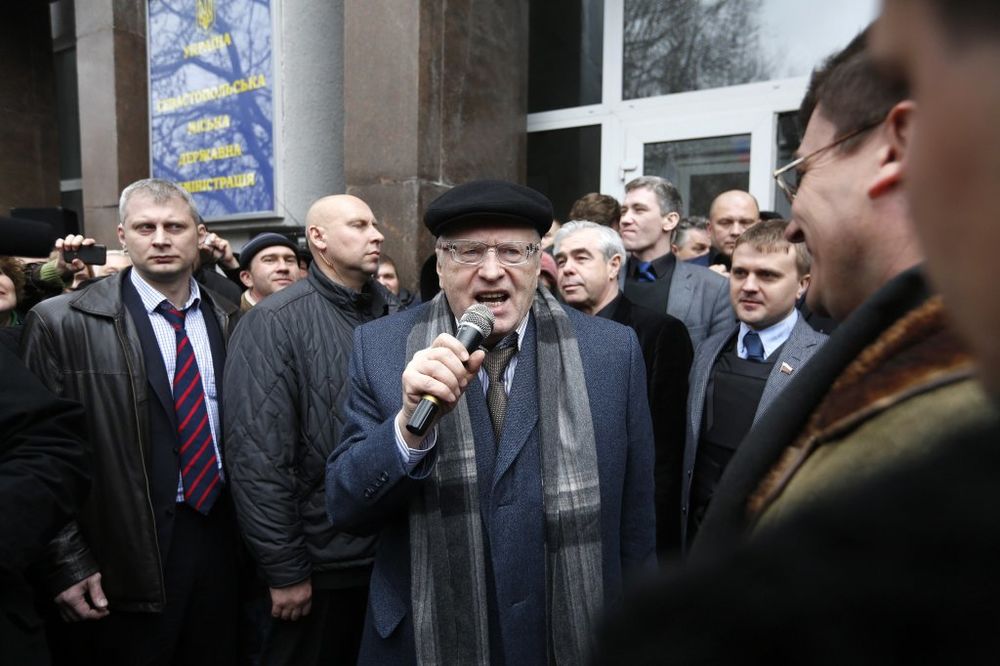 Žirinovski: Janukovič je legalni predsednik, Rusija treba da ga vrati u Kijev