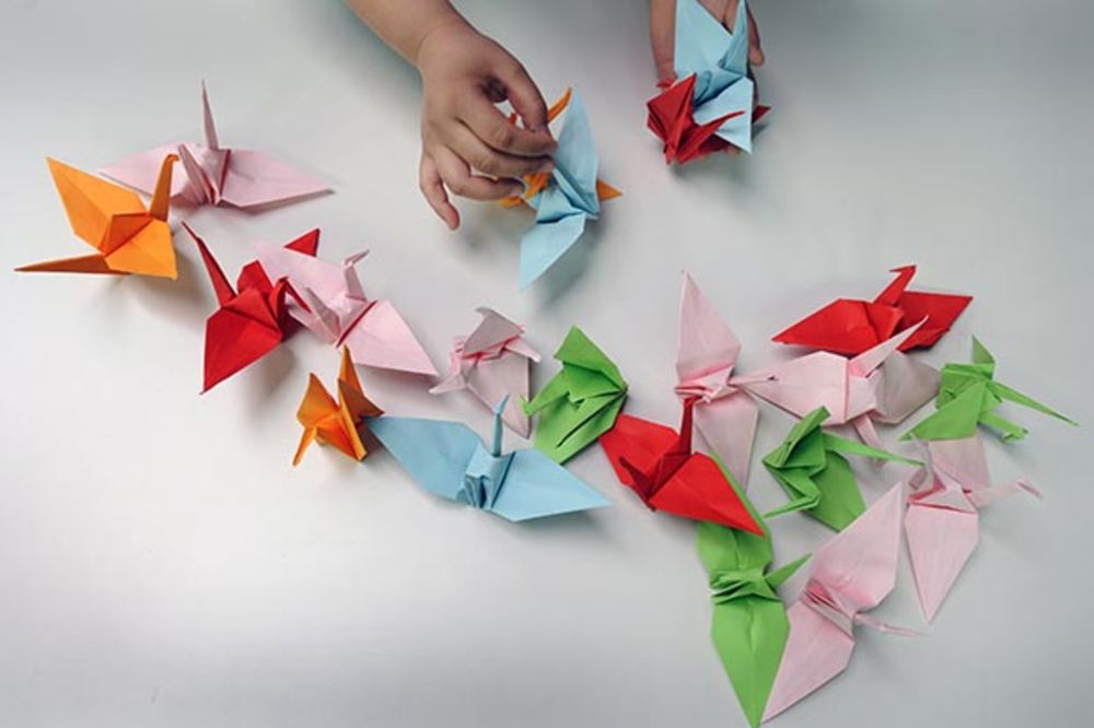 SMIRUJU ŽIVCE: Osuđenici u zrenjaninskom zatvoru uče origami!