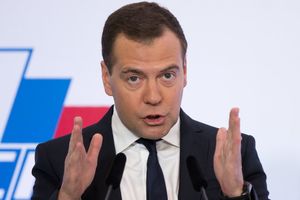 (VIDEO) Medvedev: Ukrajina da nam vrati 16 milijardi dolara