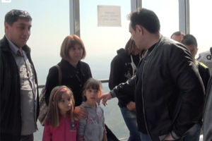Deca sa Kosova i Metohije posetila toranj na Avali