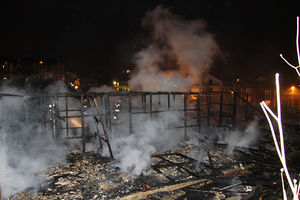 Beograd: Izgorele Stankom barake