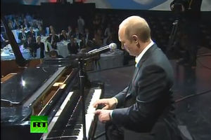 (VIDEO) OVO ĆE VAS NASMEJATI: Pogledajte kako Putin i Obama pevaju hitove