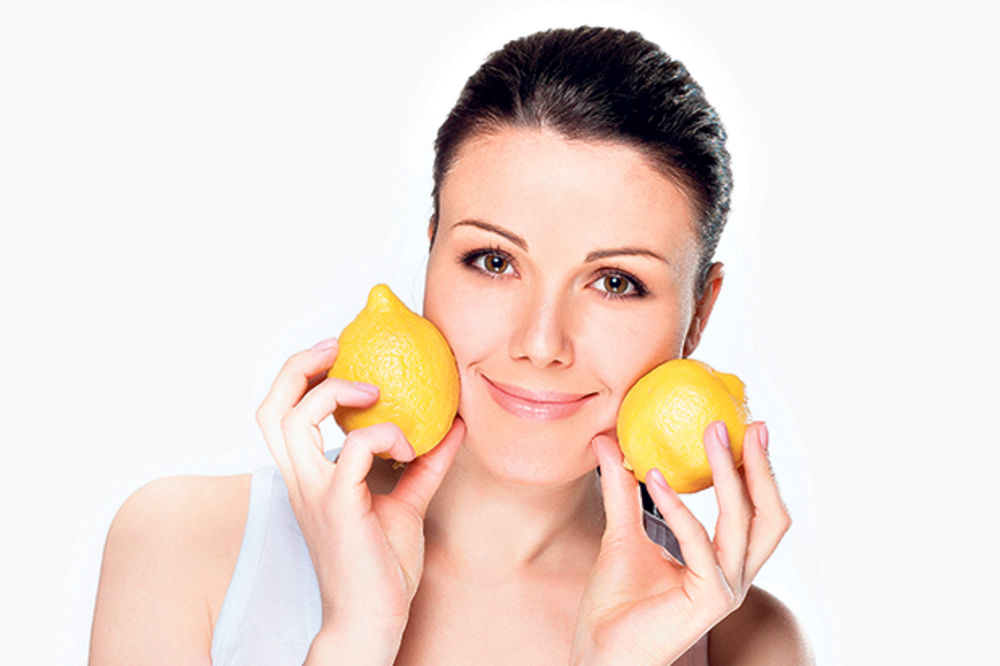 Limun - ispira toksine iz tela i oslobađa ga viška šećera