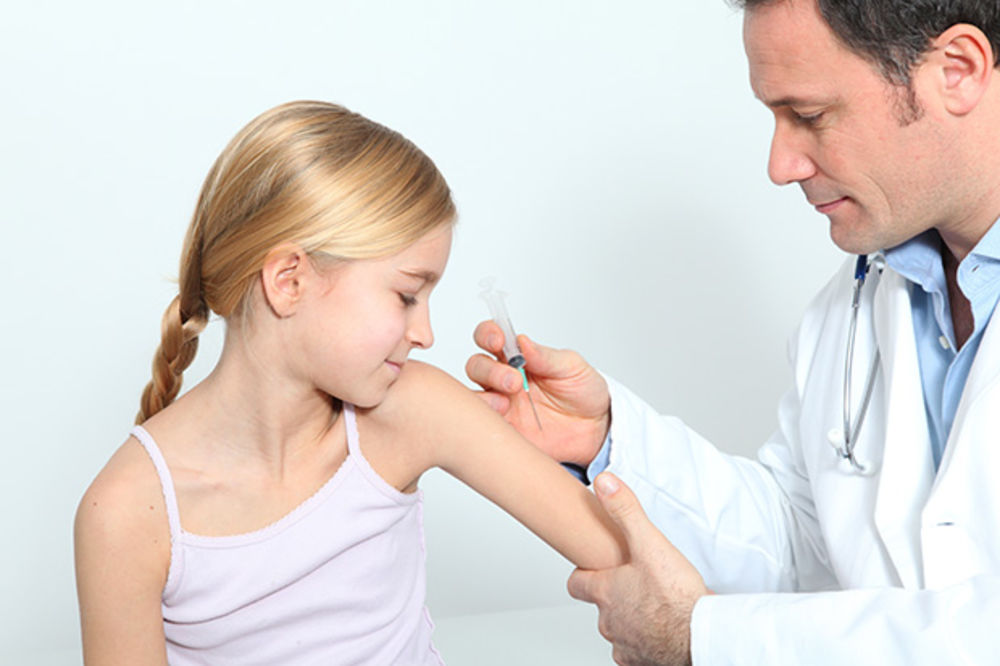 NESTAŠICA PENTAKSIMA: Do kraja godine vakcinacija Torlakovim vakcinama