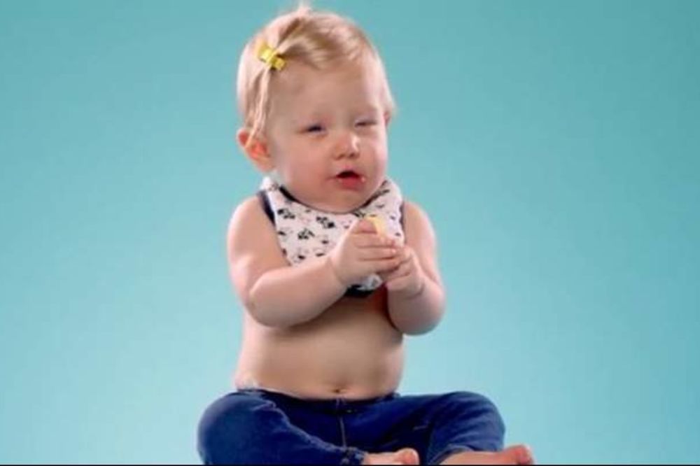 NEPROCENJIVO: Pogledajte reakciju beba koje su probale limun