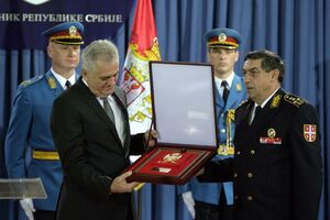 Nikolić: Čestitost i moralnost krase srpske vojnike