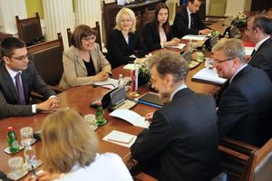 FILE U SKUPŠTINI: Sastao se s poslanicima i Majom Gojković