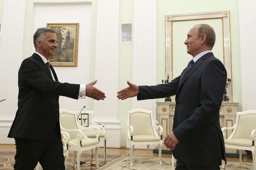 KREMLJ: Putin i Burkhalter za strogo poštovanje prekida vatre